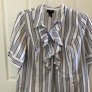 Lane Bryant White & Black Stripe Ruffle Front Short Sleeve Blouse
